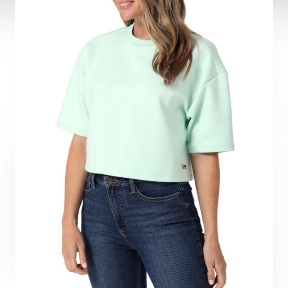 🔥Lee 🔥Light Green 🔥Women's 🔥Crop 🔥Top🔥